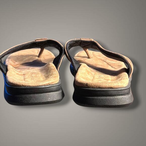 Men\'s J. MURPHY Brown Leather Memory Foam Flip Flop Sandals Like New main image 6